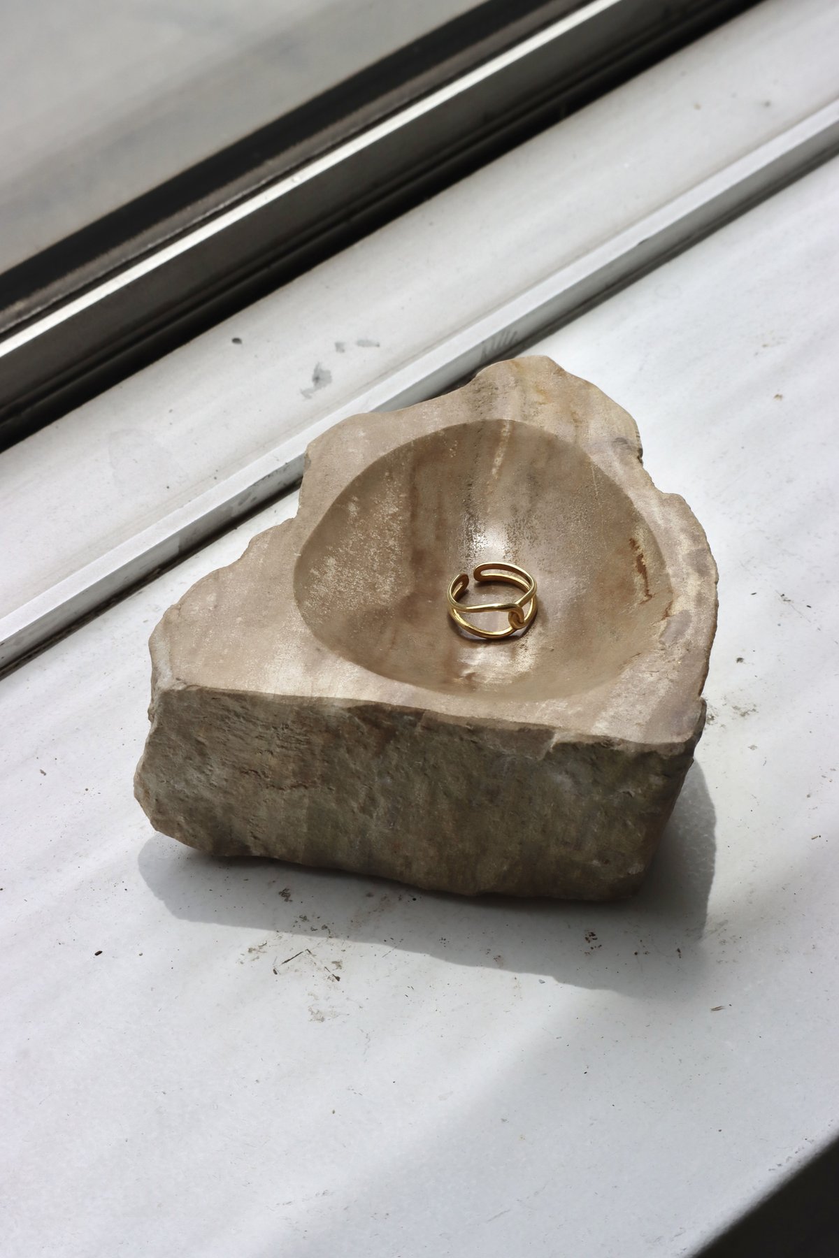 OAK ” Petrified Wood Accessory Tray - S #441