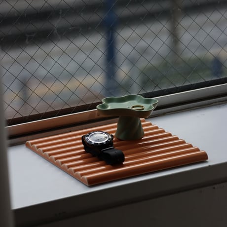 "2016 arita" Tomás Alonso / Tray - beige