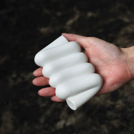 " KIKUCHI SHUNJI / 菊池 俊治 " soap dish S - white
