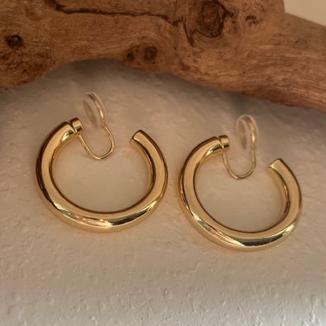 Aurea Loop ピアス　イヤリング