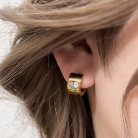 ss559 ピアス