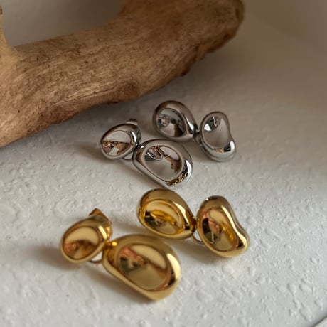 ss108ピアス