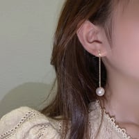 long pearl ピアス