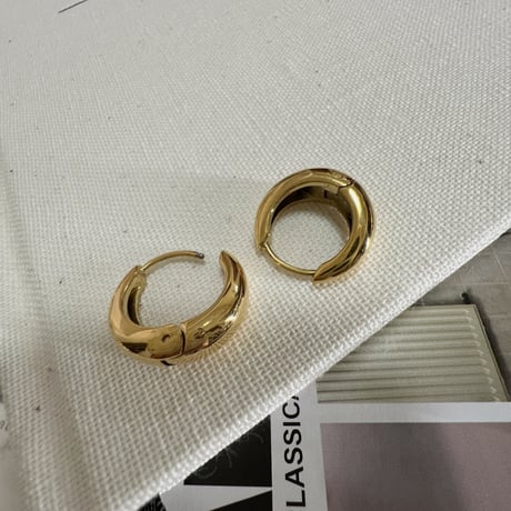ss055 ピアス2カラー