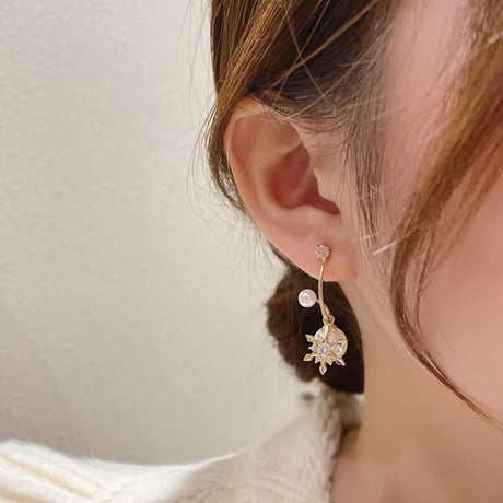 snow Pearl ピアス