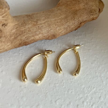 twist ピアス