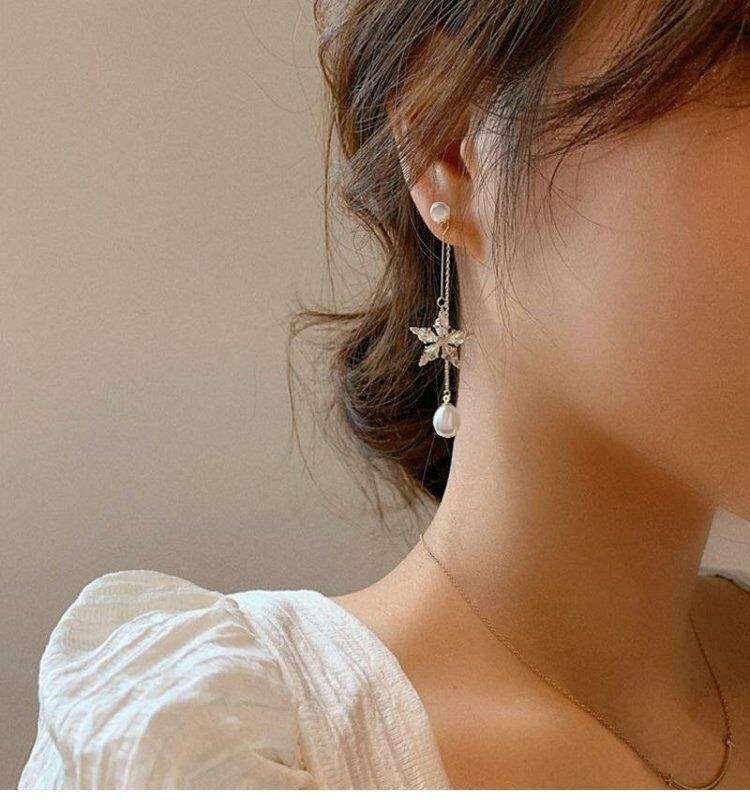flower Crystal イヤリング ピアス | Cattlya