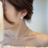 mini Flower ピアス