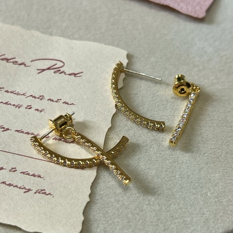 Crossピアス/イヤリング