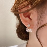 zirconia pearl ピアス