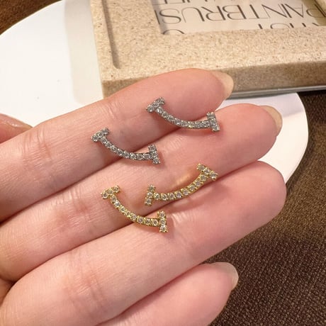 s666 ピアス