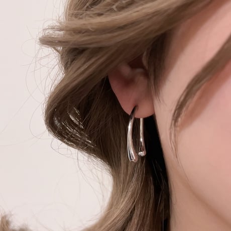 twist ピアス