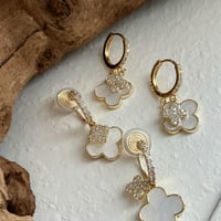 Amoriaピアス イヤリング
