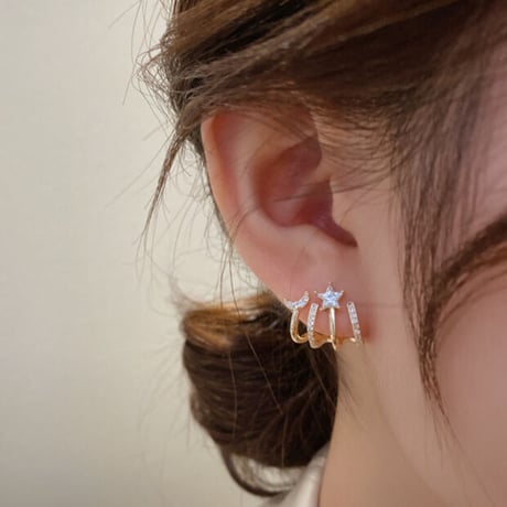 star moon ピアス
