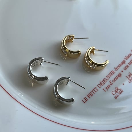 Lineaピアス イヤリング