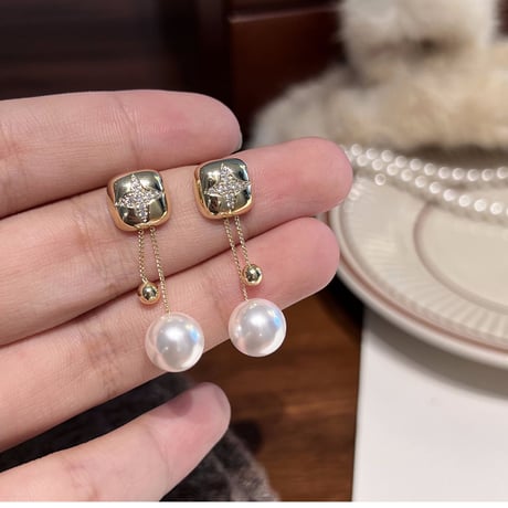 pearl star ピアス