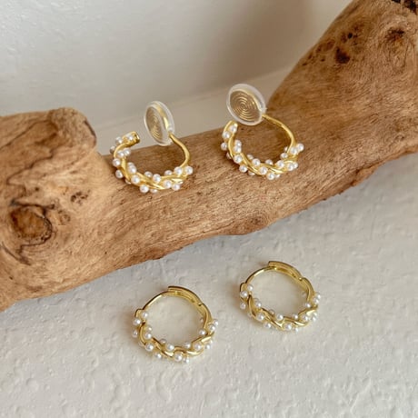 Pervineピアス　イヤリング