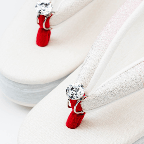 草履ピアス®️（クリスタル）