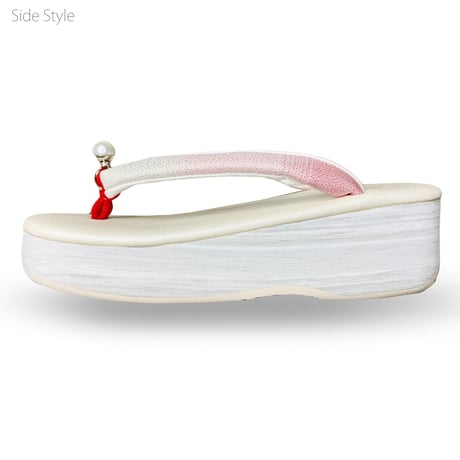 草履ピアス®️(パール)※お一人様2個まで ※発送まで2週間ほどかかります。