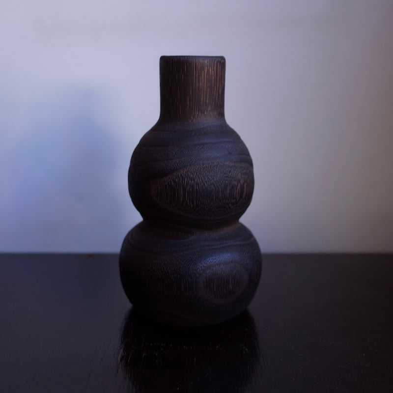 ひょうたん型一輪挿し 2種A | 金沢桐工芸 岩本清商店