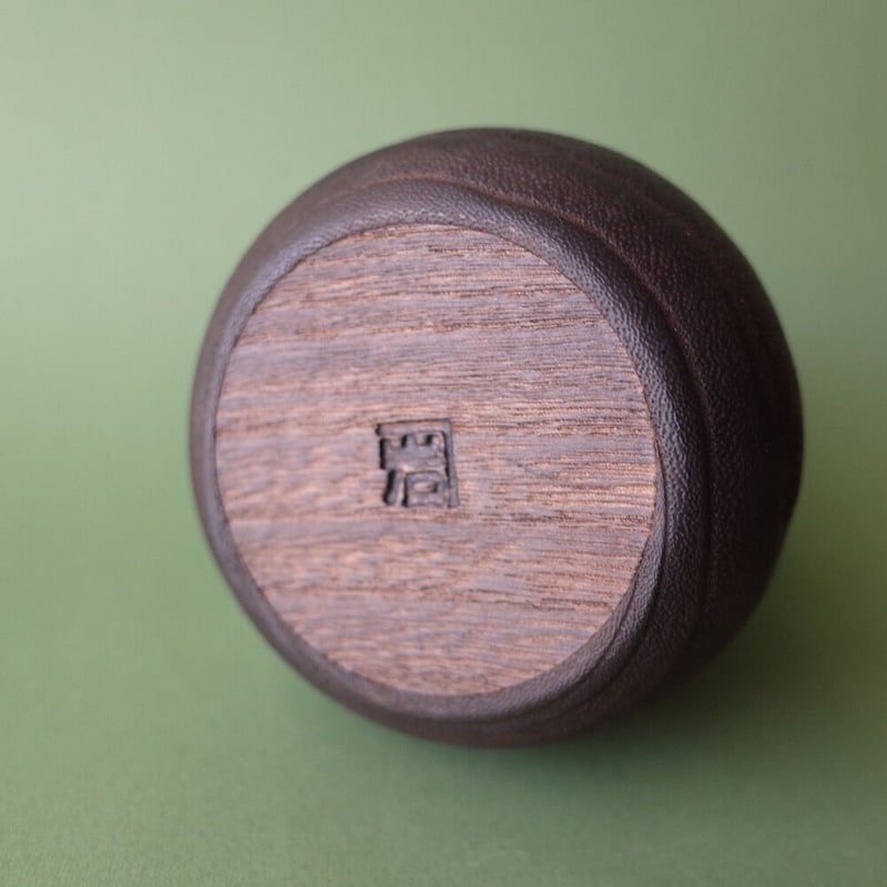 ひょうたん型一輪挿し 2種A | 金沢桐工芸 岩本清商店