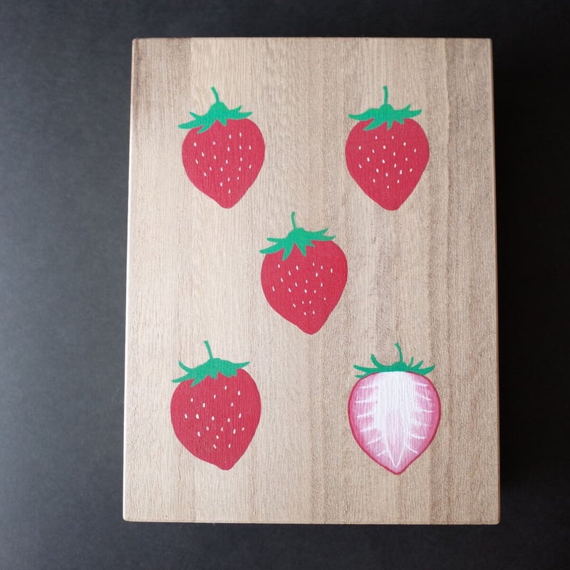 桐の箪笥　いちご 桐いちご箱 イチゴ15個用※クッション別売り 内寸232×169×48mm/木