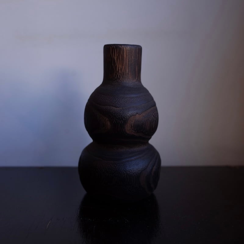 ひょうたん型一輪挿し 2種A | 金沢桐工芸 岩本清商店