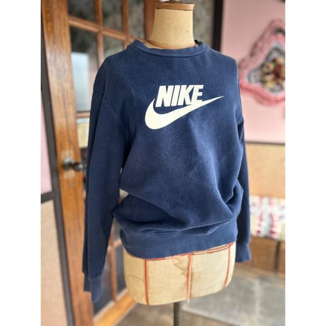 used　Nike
