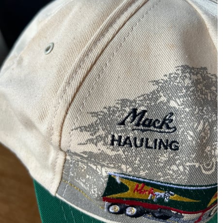 超レア　macktruck  デッドストックキャップ