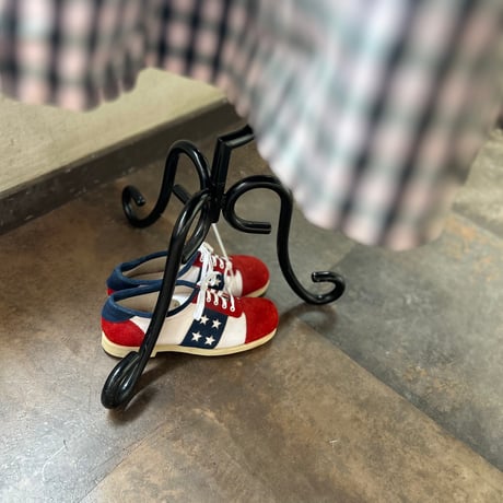 vintage 1970s deadstock shoes