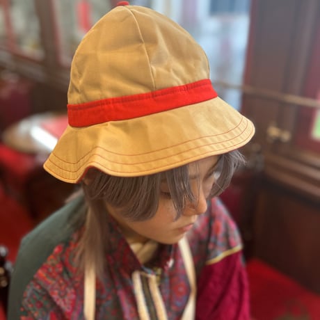 ◉vintage hat