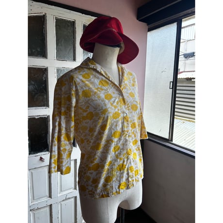 1960s flowershirt