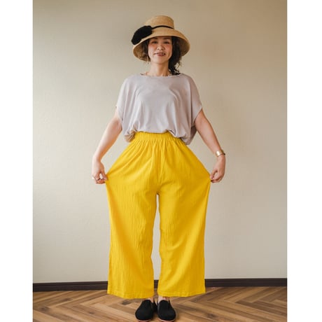 訳あり！50%off!!!ヂェン先生の日常着　　ストレートパンツM イエロー　春夏生地
