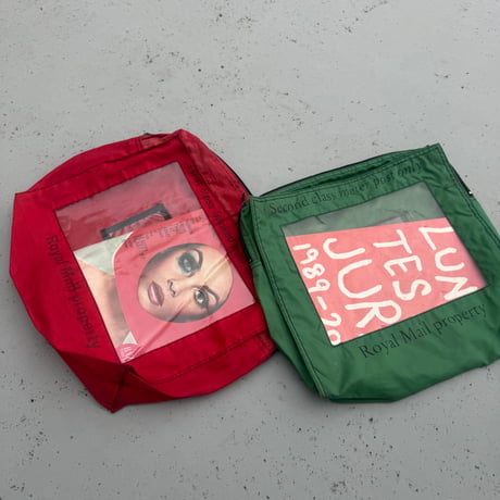 Royalmail porch red
