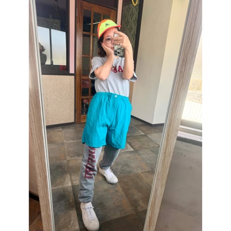 90s short pants