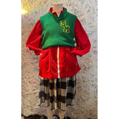 Letter vest