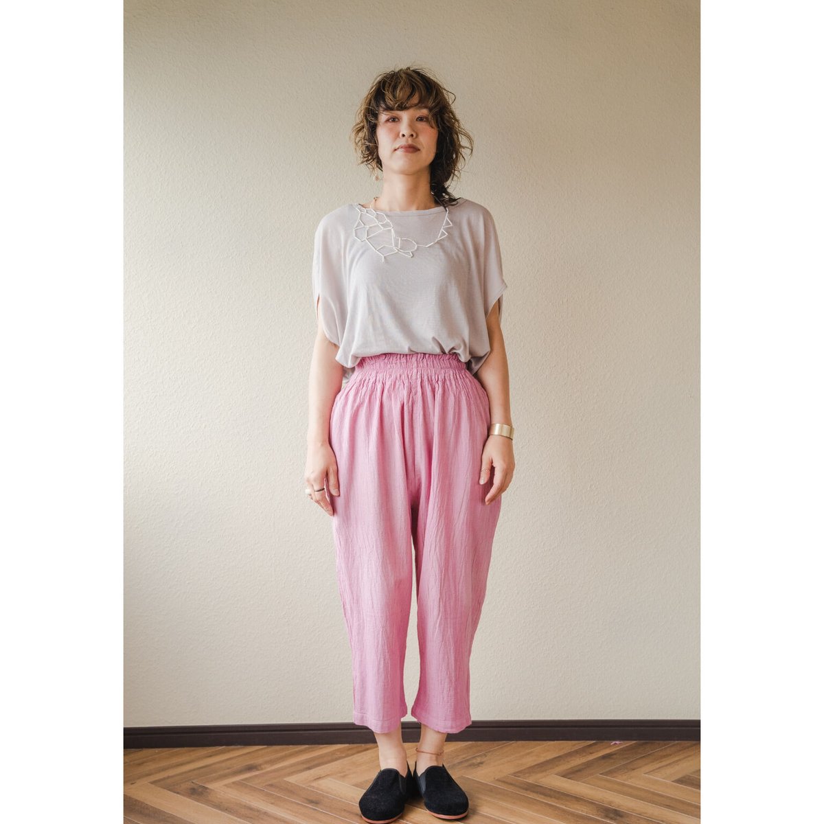ヂェン先生の日常着 テーパードパンツ　Ｍサイズ fit=scale-down,w=1200