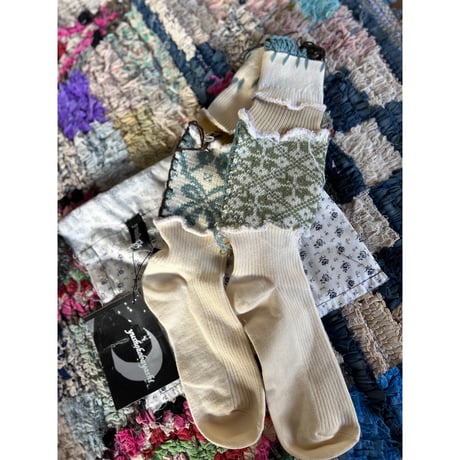 yushokobayashi　socks