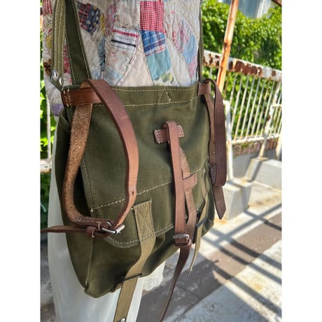 military　vintage　ルーマニア軍　ブレッドバッグ