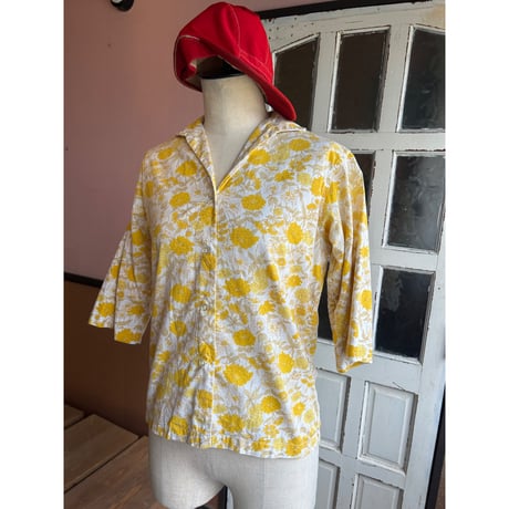 1960s flowershirt