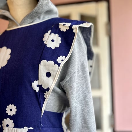 EU買付け　珍　エプロンワンピース