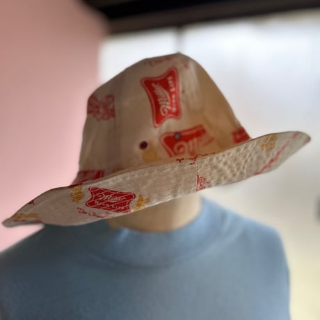 新品　hat