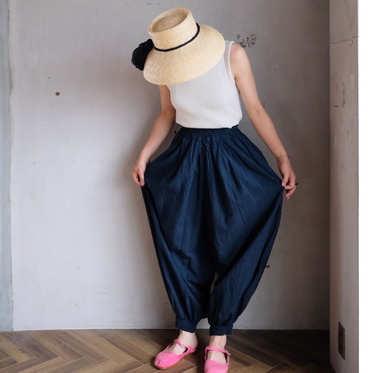 ちびりゅう✴︎ヂェン先生の日常着✴︎オリーブバルーンパンツ  リネン くらすこと別注〉ヂェン先生の日常着 バルーンパンツ スリム