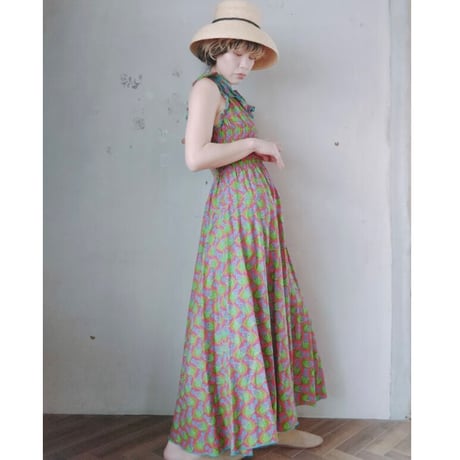 African　bath. ik　dress