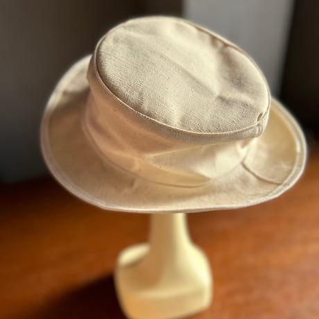 deadstock hat ①