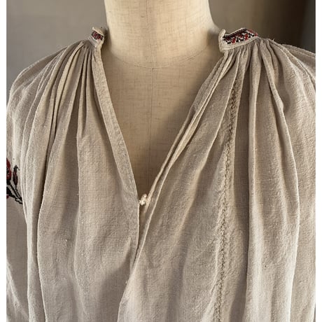 vintage　ウクライナ刺繍ドレス　リネン