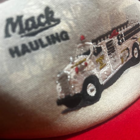 Mac track cap