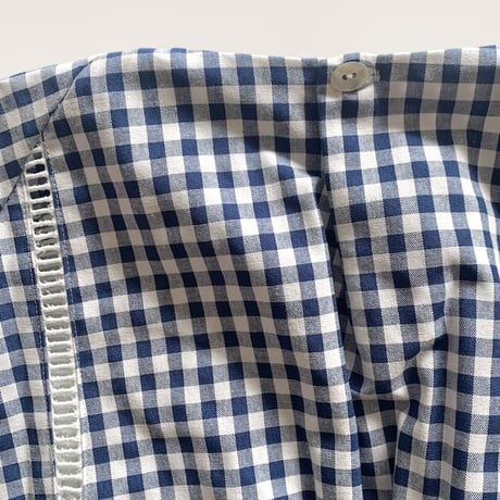 B.B blouse- navy   S,M,L