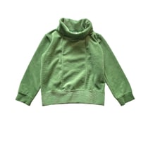 Top: Green