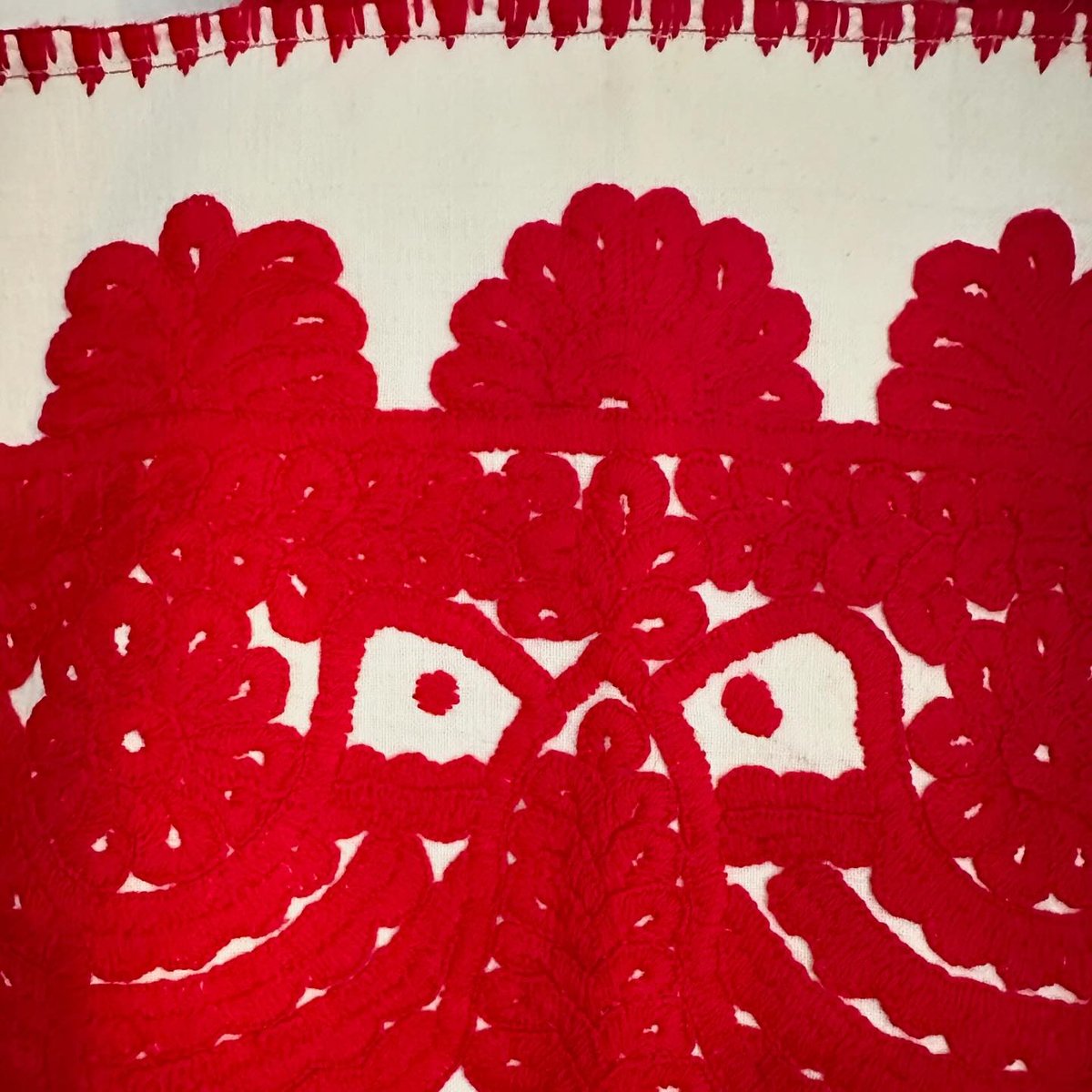 Transylvania Embroidery bag トランシルバニア刺繍の大きな